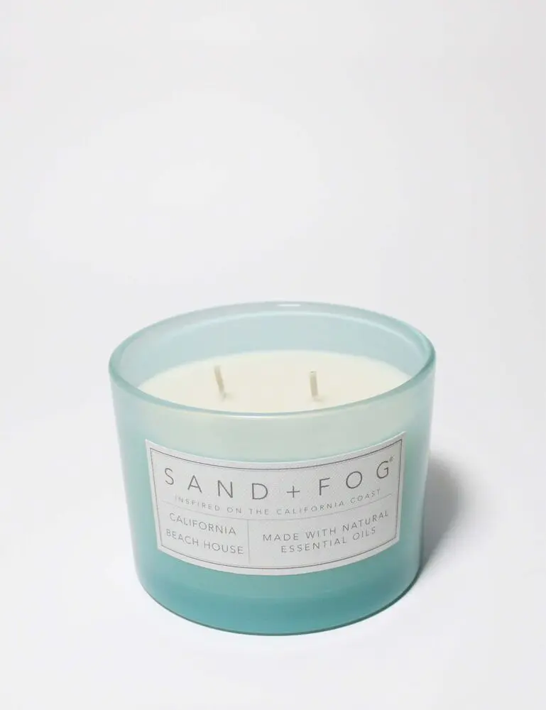 California Beach House 12 Oz Scented Candle - Image 3
