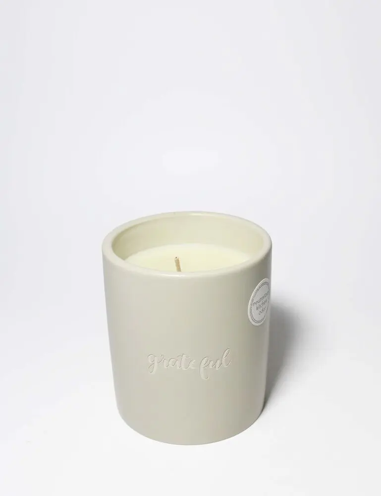 Ocean Mist 12 Oz Scented Candle - Image 3