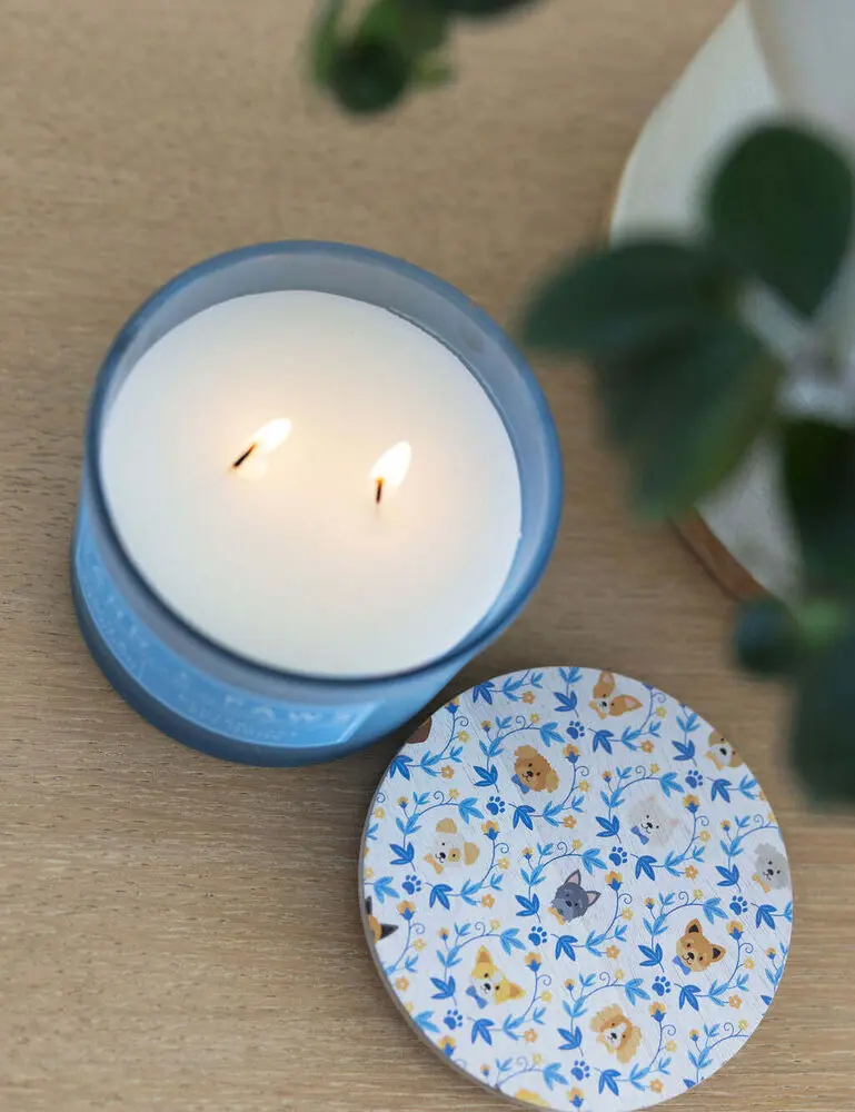 Sand + Paws Ocean & Driftwood 12 Oz Scented Candle - Image 5
