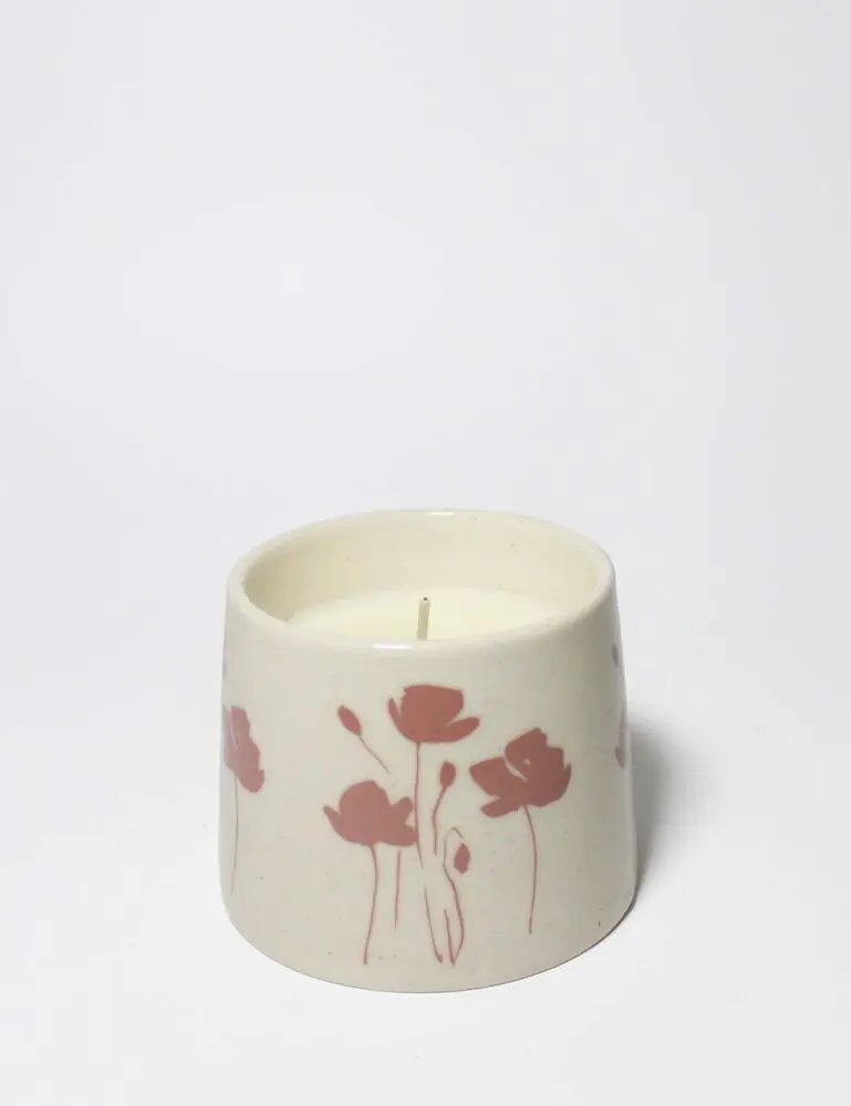 Gardenia Natural Home 7 Oz Scented Candle - Image 3