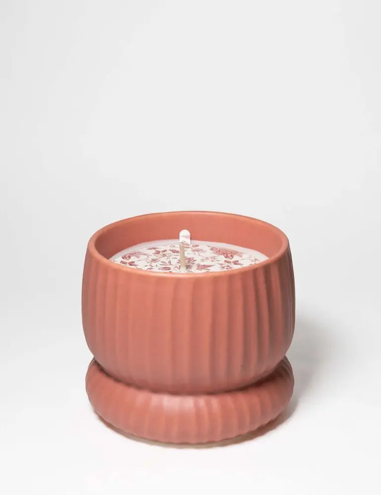 Amber & Fig 10 Oz Scented Candle