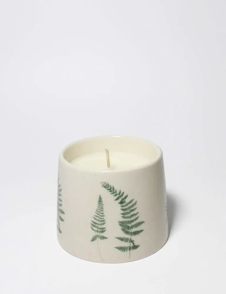 Eucalyptus Natural Home 7 Oz Scented Candle - Image 3