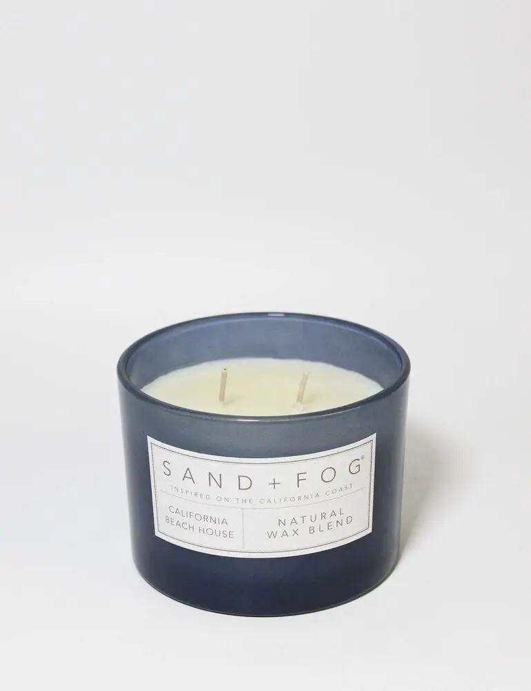 California Beach House 12 Oz Scented Candle - Image 3